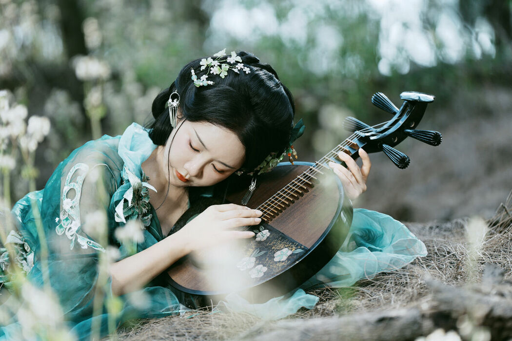 YiTuYu艺图语 Vol.9734 Xiao Ye Zi (23P)