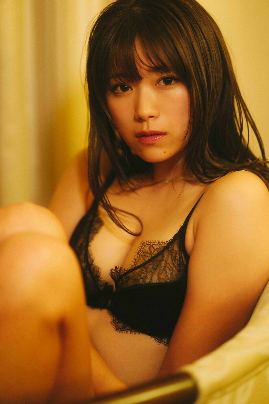 JP Suzuran Yamauchi 山内鈴蘭 – FRIDAYデジタル写真集 艶やかに咲く (83P)