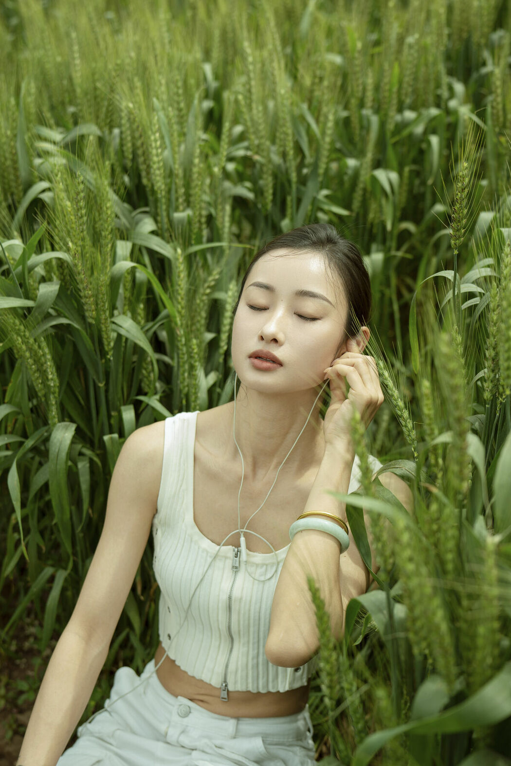 YiTuYu艺图语 Vol.9740 Zou Xue (31P)