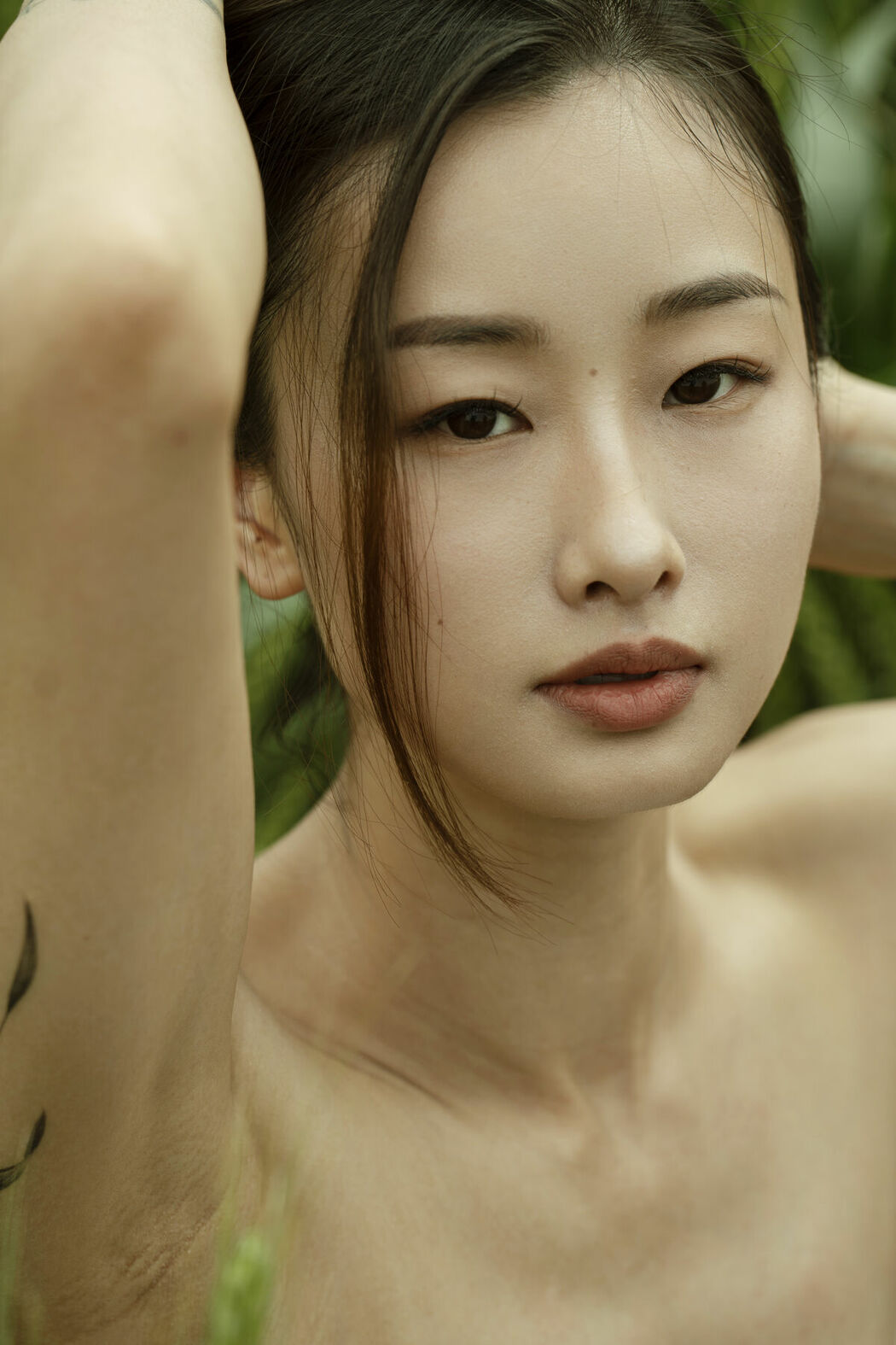 YiTuYu艺图语 Vol.9740 Zou Xue (31P)