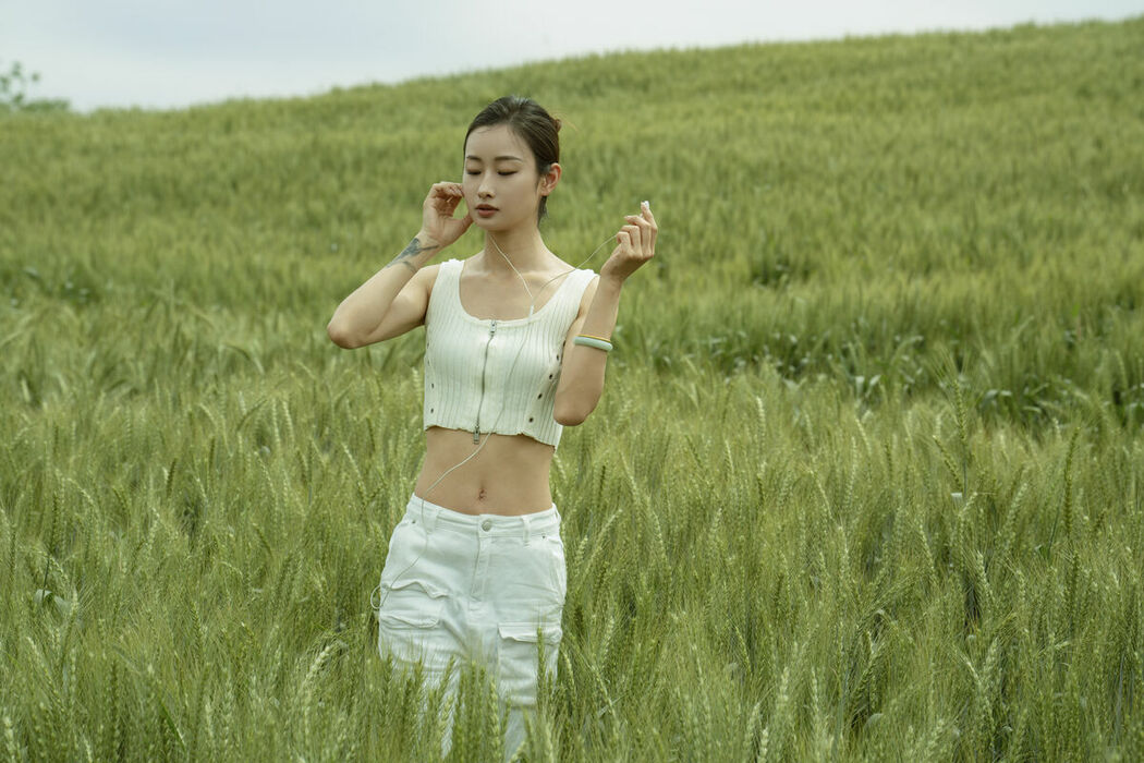 YiTuYu艺图语 Vol.9740 Zou Xue (31P)