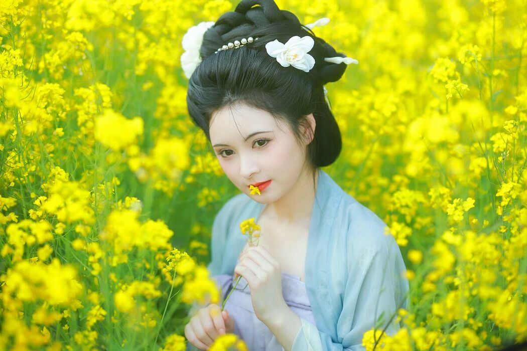 YiTuYu艺图语 Vol.9743 6161 (25P)