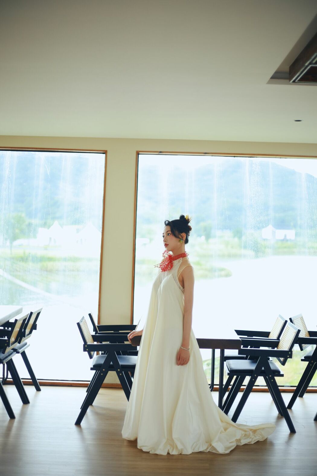 YiTuYu艺图语 Vol.9751 Xiao U (47P)