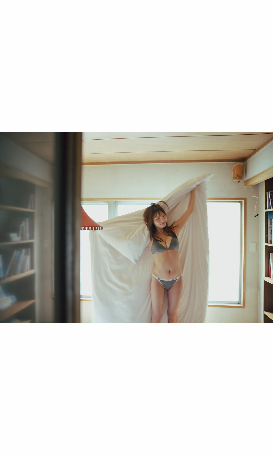 JP Natsuki Satonaka 里仲菜月 – Happiness Is This しあわせって こういうこと (59P)
