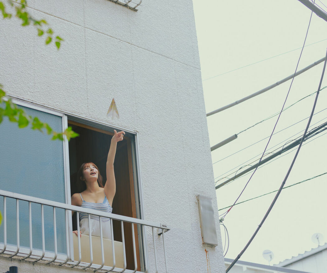 JP Natsuki Satonaka 里仲菜月 – Happiness Is This しあわせって こういうこと (59P)