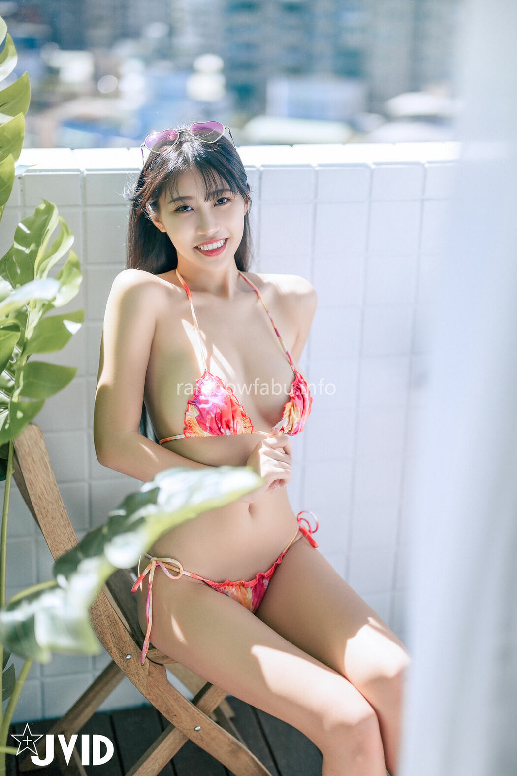WenHsin 玟妡 – 濕身陽台戲水夏日多巴胺 超小片比基尼 羊入虎口不吃對不起自己 Part02 (57P)