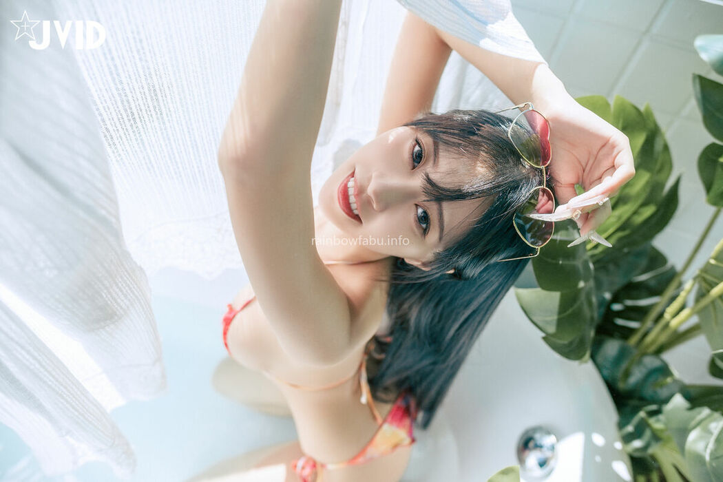 WenHsin 玟妡 – 濕身陽台戲水夏日多巴胺 超小片比基尼 羊入虎口不吃對不起自己 Part02 (57P)