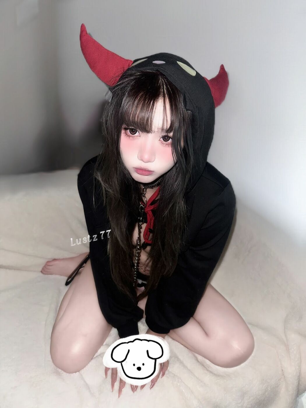 Coser@柒柒要乖哦 – 比基尼 油光咖丝 (41P)