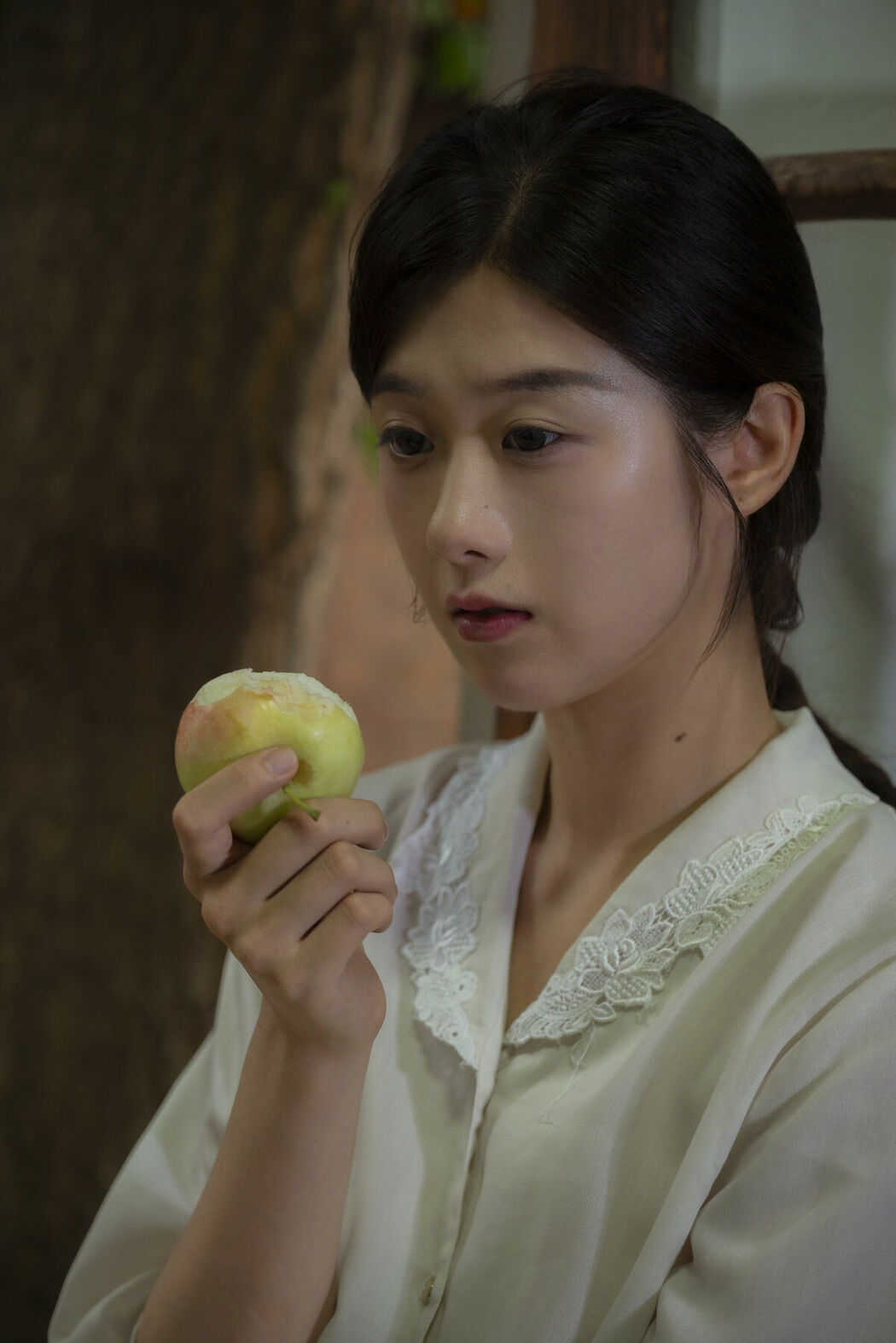 YiTuYu艺图语 Vol.9755 Tou He Yi Kou Xue Bi (67P)