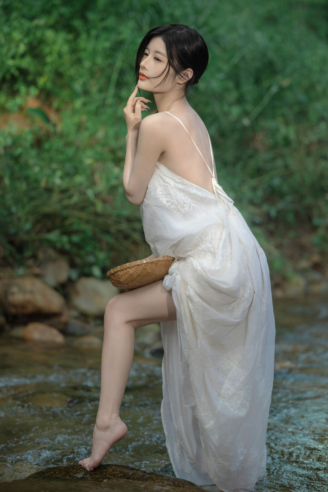 YiTuYu艺图语 Vol.9760 Yu Mi (35P)