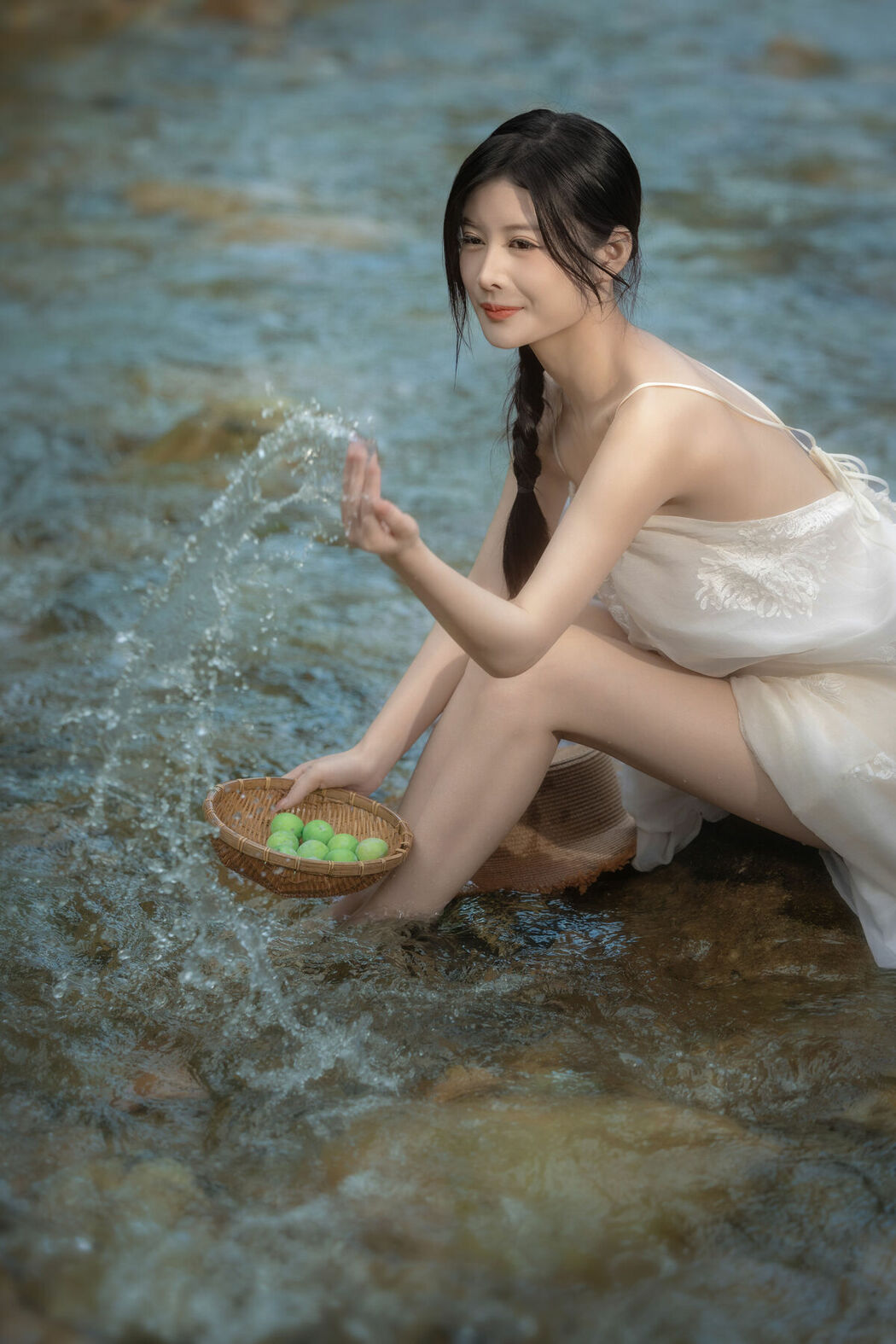 YiTuYu艺图语 Vol.9760 Yu Mi (35P)