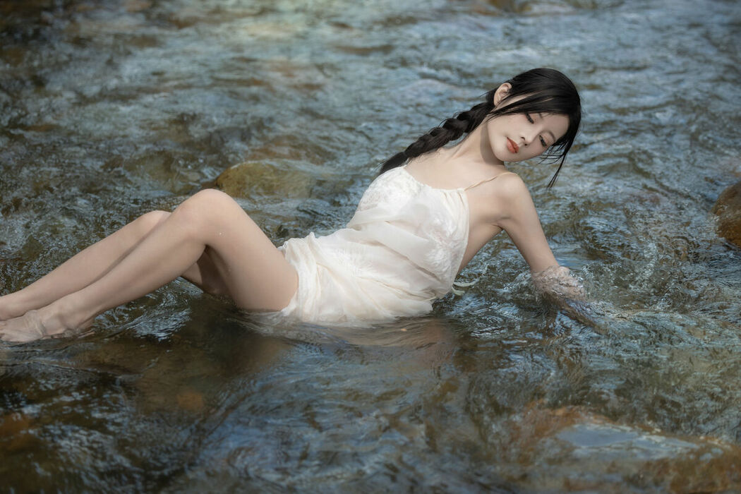 YiTuYu艺图语 Vol.9760 Yu Mi (35P)