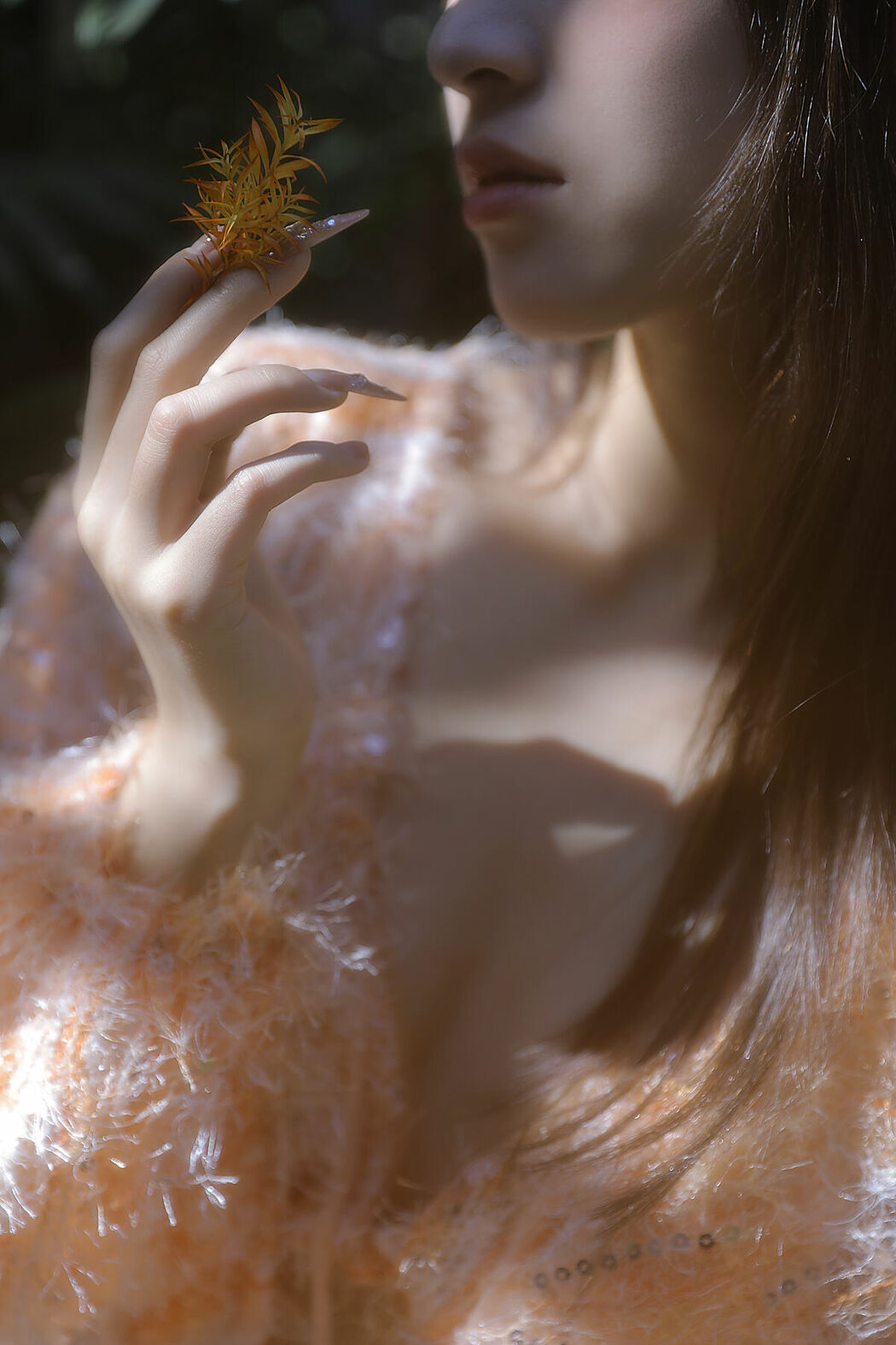 YiTuYu艺图语 Vol.9761 Lu Yi Er Er (24P)