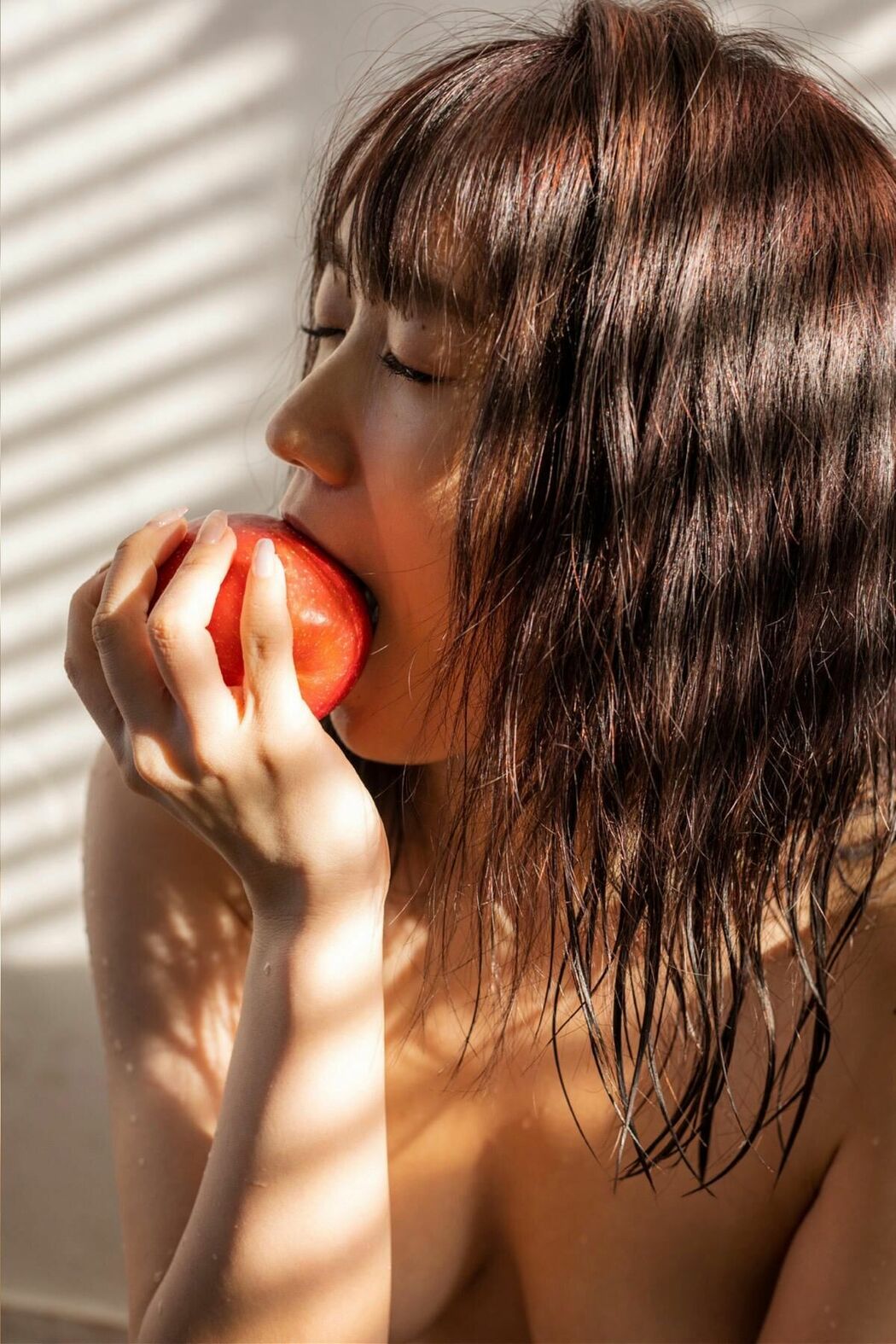 JP Wakamiya Hono 若宮穂乃 – A Body That Satisfies All Desires 全ての欲望が満たされるカラダ Part02 (52P)