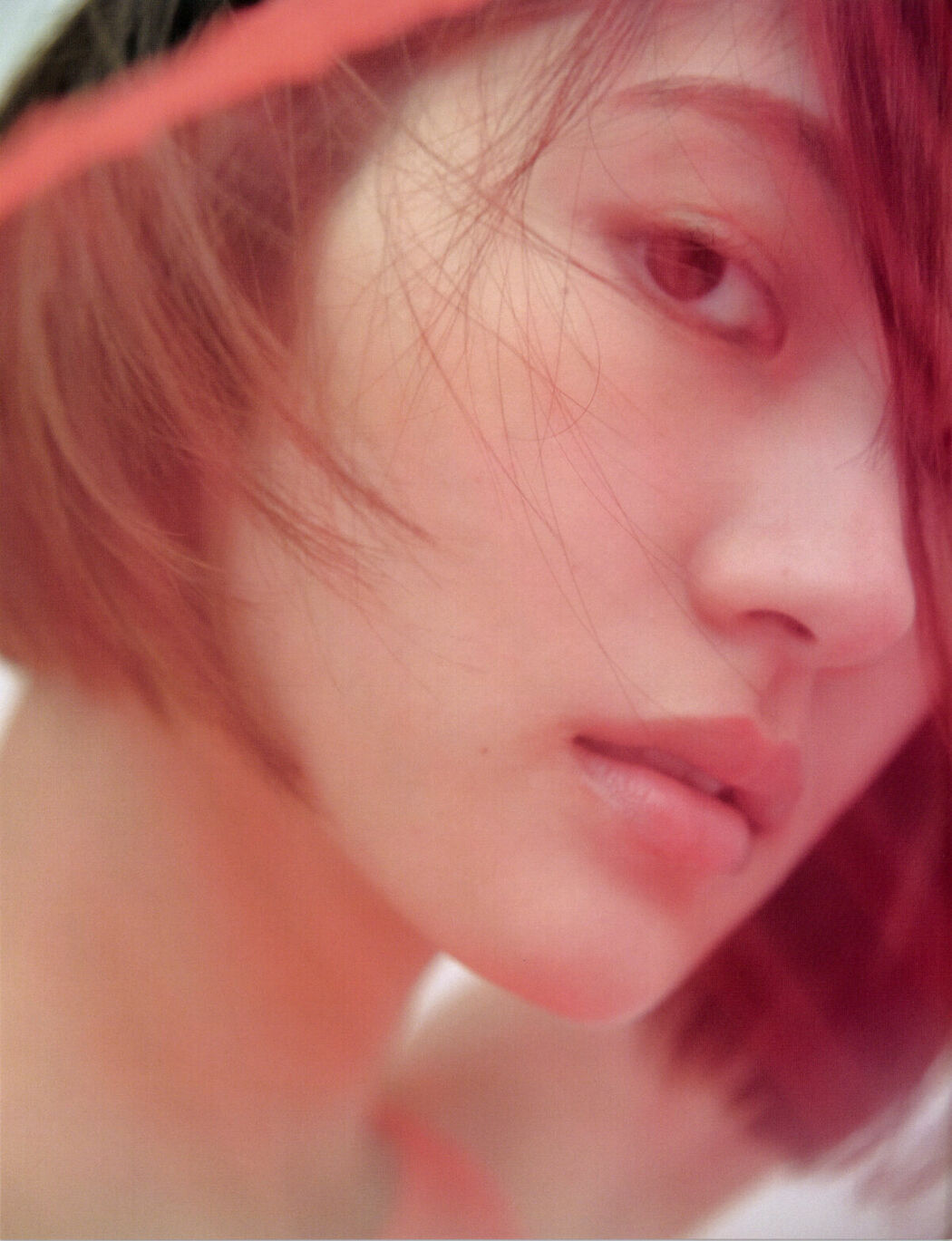 JP Yumi Wakatsuki 若月佑美 – 写真集 アンド チョコレート (128P)