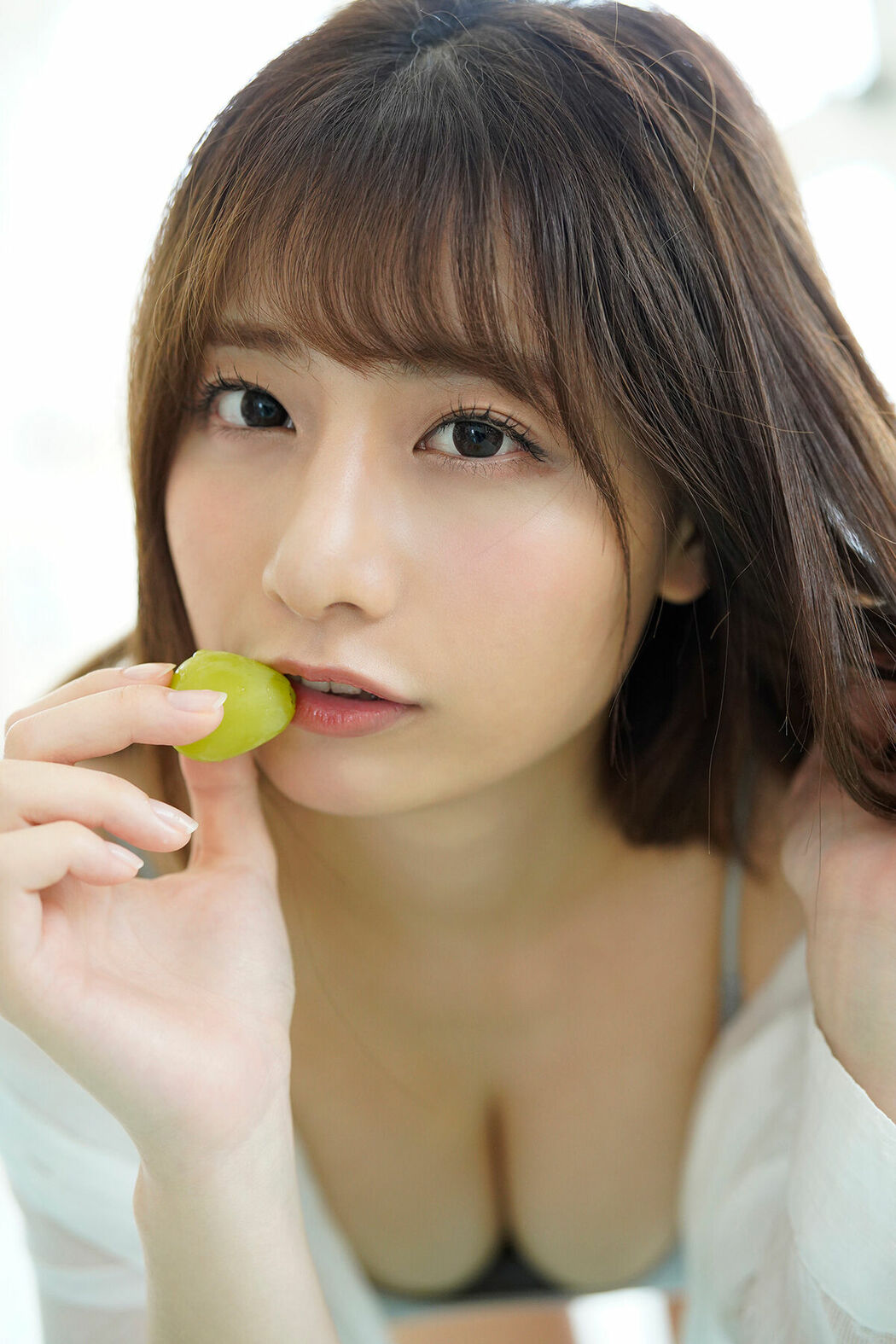JP Yuka Suzuki 鈴木優香 – FLASHデジタル写真集 スキャンダルFカップ Vol.2 (76P)