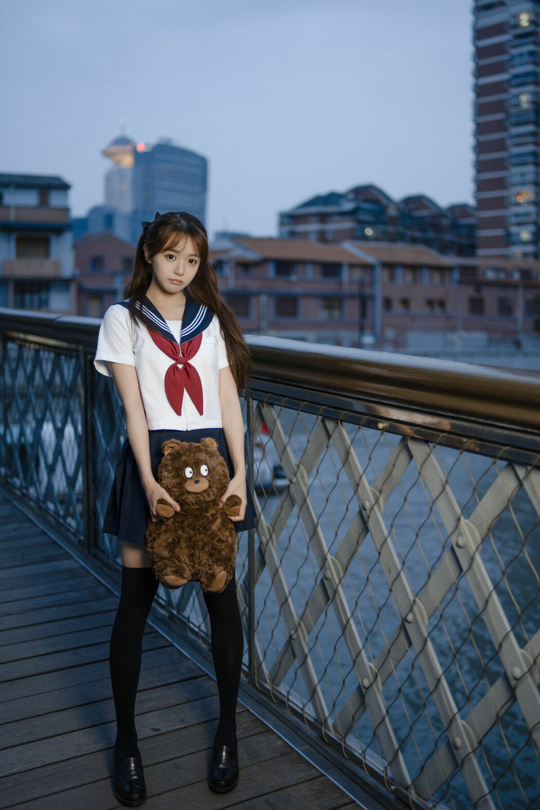 YiTuYu艺图语 Vol.9769 Xiao Yi (51P)