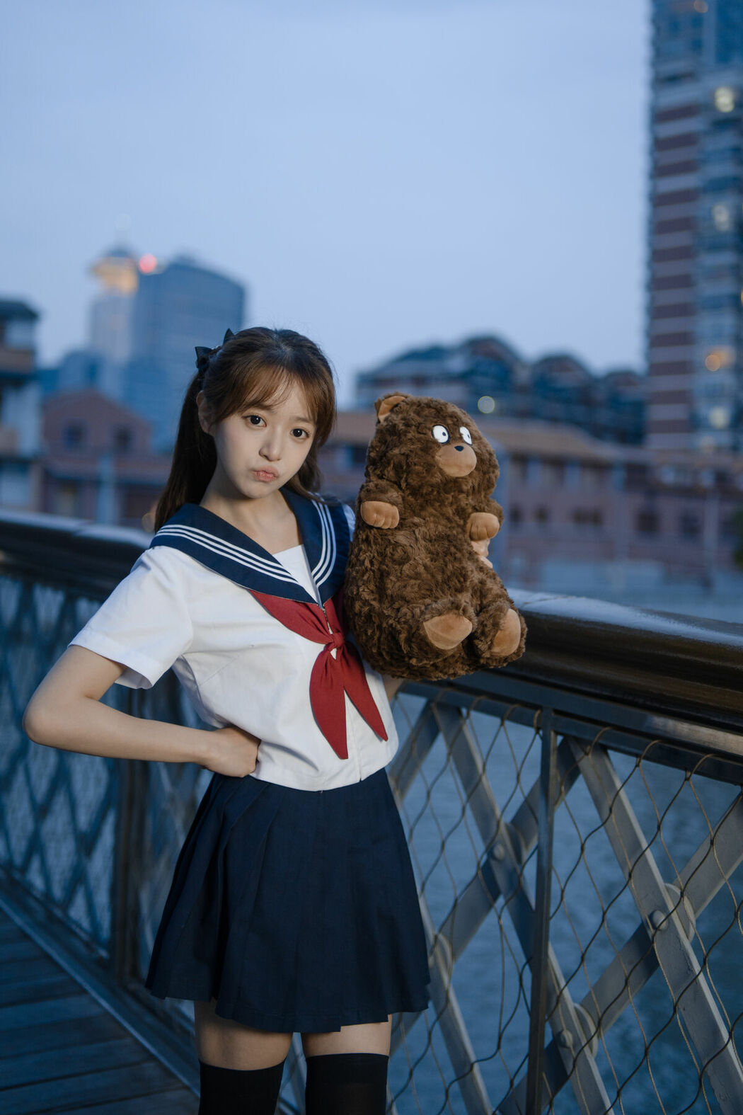 YiTuYu艺图语 Vol.9769 Xiao Yi (51P)