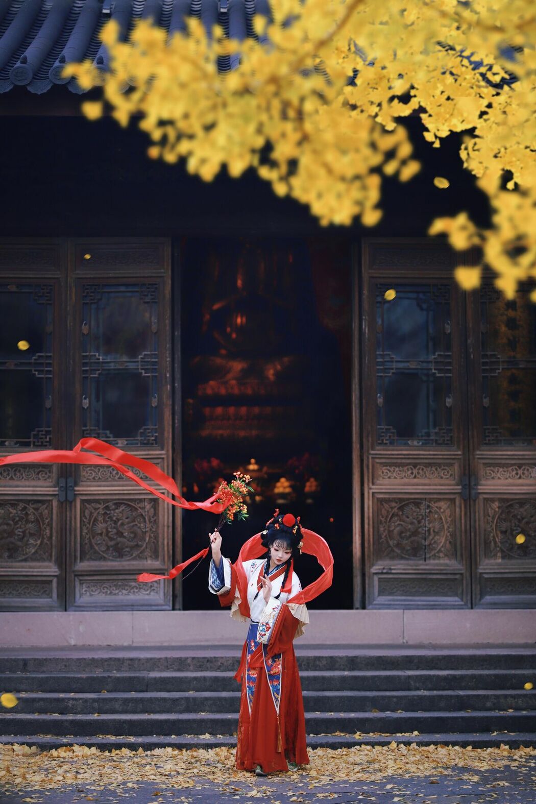 YiTuYu艺图语 Vol.9772 Cheng Yu Yu Zai Shu Zhuang (27P)