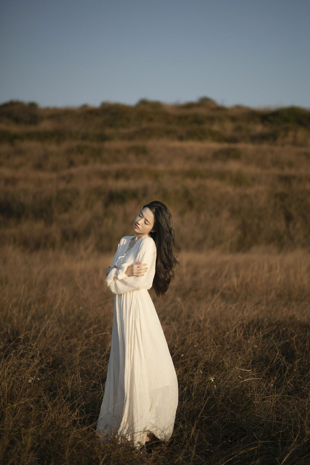 YiTuYu艺图语 Vol.9779 Jin Tian He Guo Cha (14P)