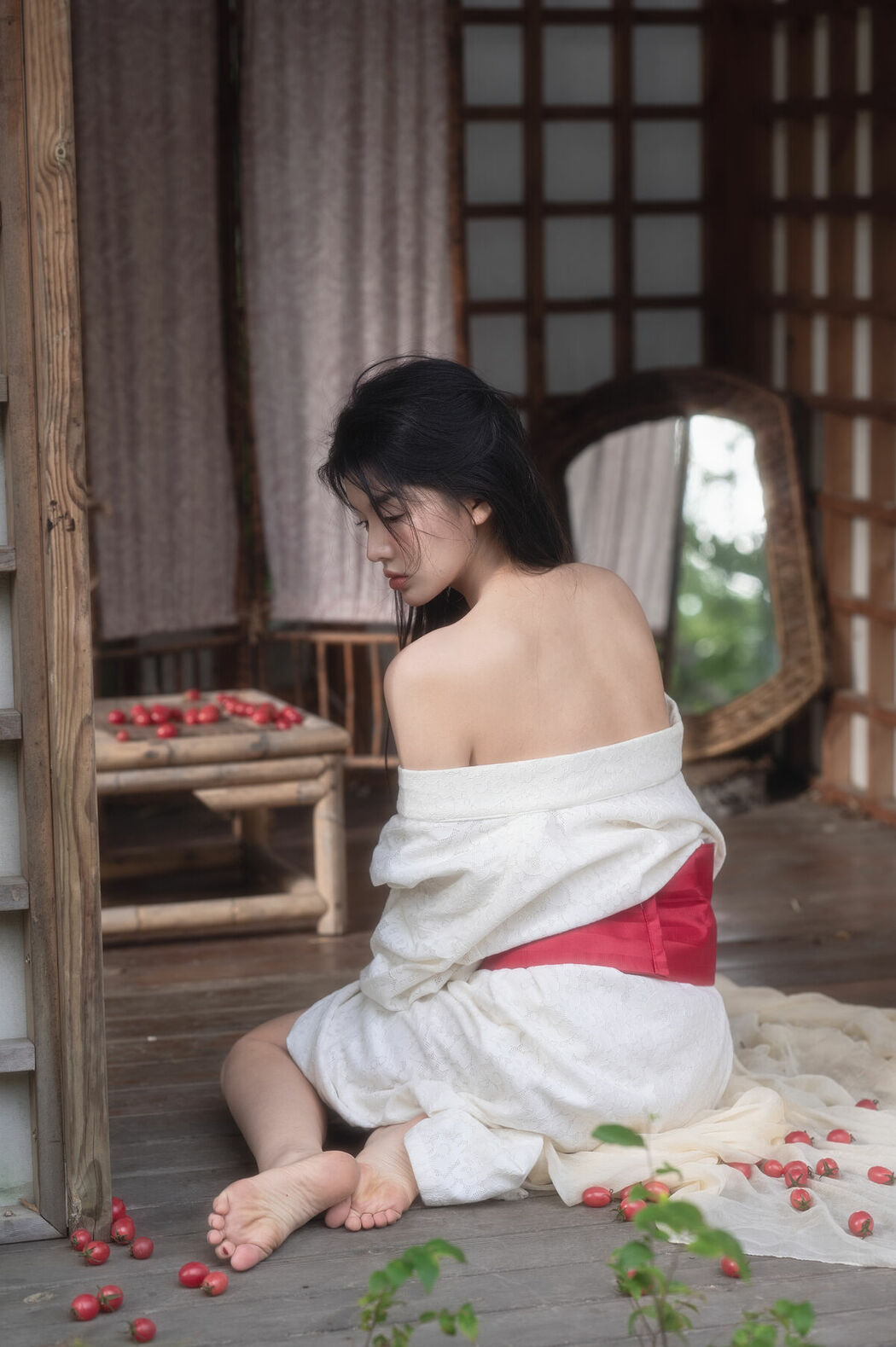 YiTuYu艺图语 Vol.9781 Wan Zi (61P)