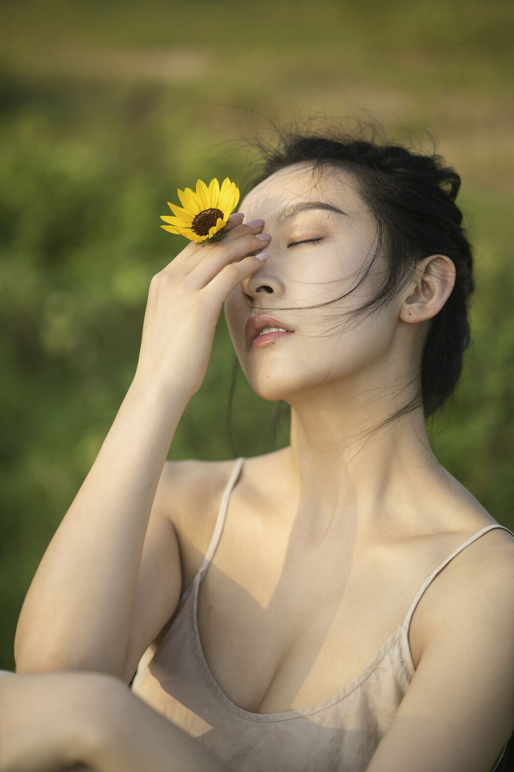 YiTuYu艺图语 Vol.9783 Xiao Yu (21P)