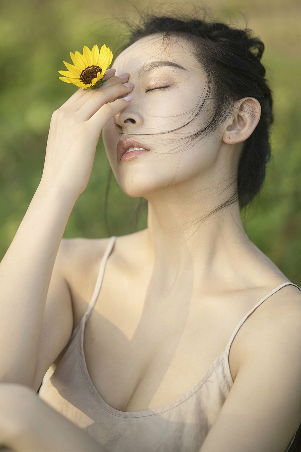 YiTuYu艺图语 Vol.9783 Xiao Yu (21P) Cover Photo