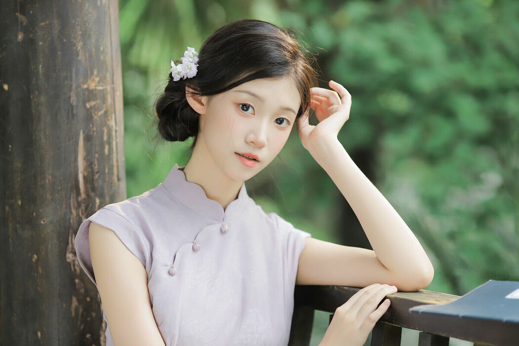 YiTuYu艺图语 Vol.9784 Yi Kou Shao Mai (23P)