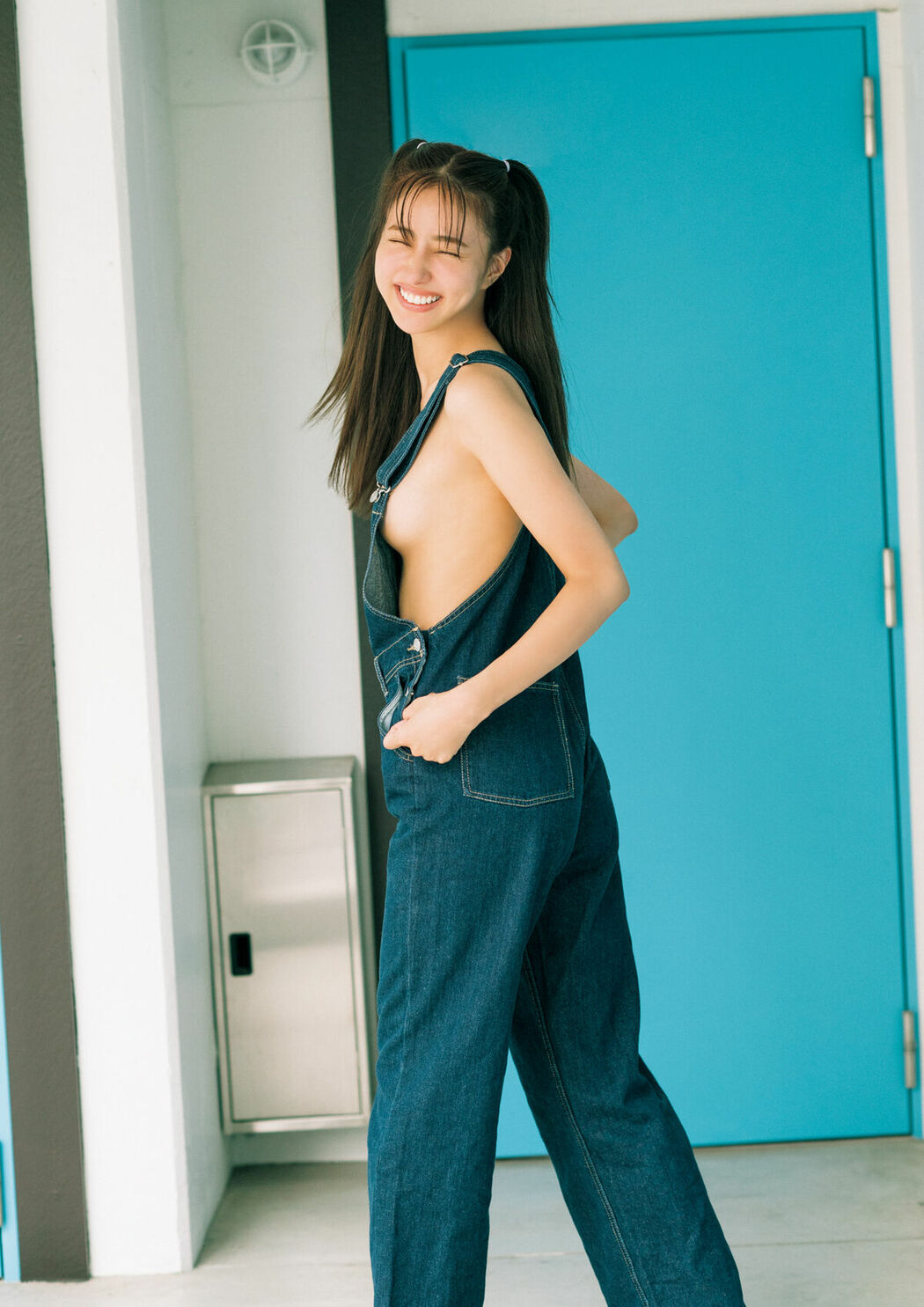 JP Chiemi Aiko 愛甲千笑美 – 電子特典付き 1st写真集 会いたくなった Part01 (70P)
