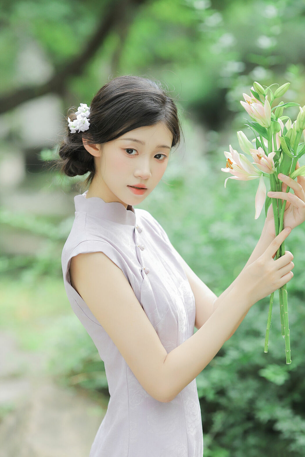YiTuYu艺图语 Vol.9784 Yi Kou Shao Mai (23P)