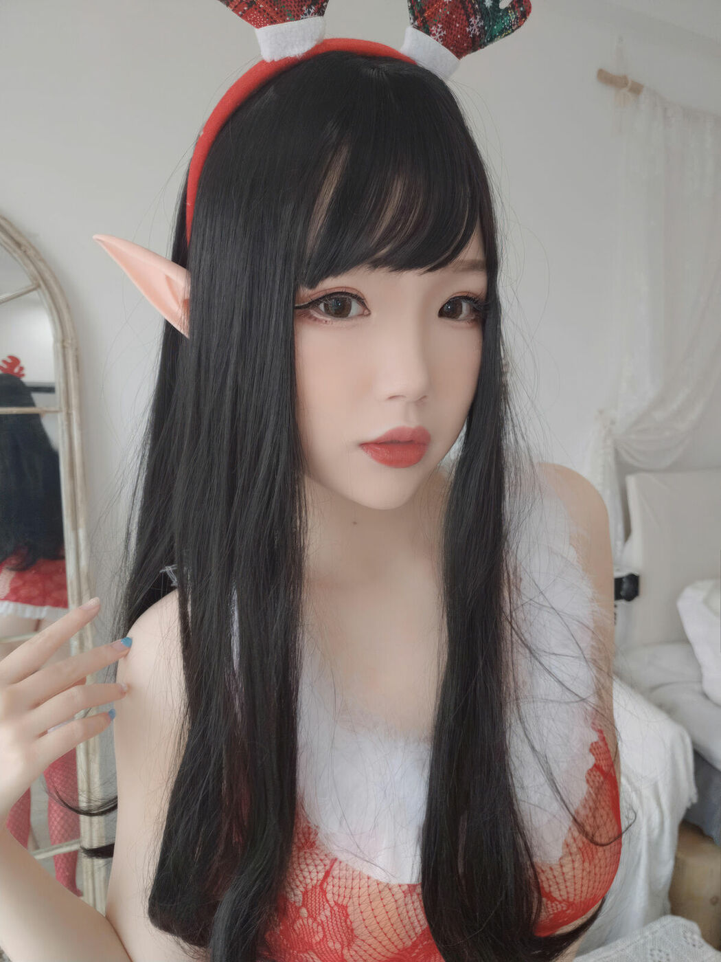 Coser@雪晴Astra – 圣诞节自拍 Part01 (71P)