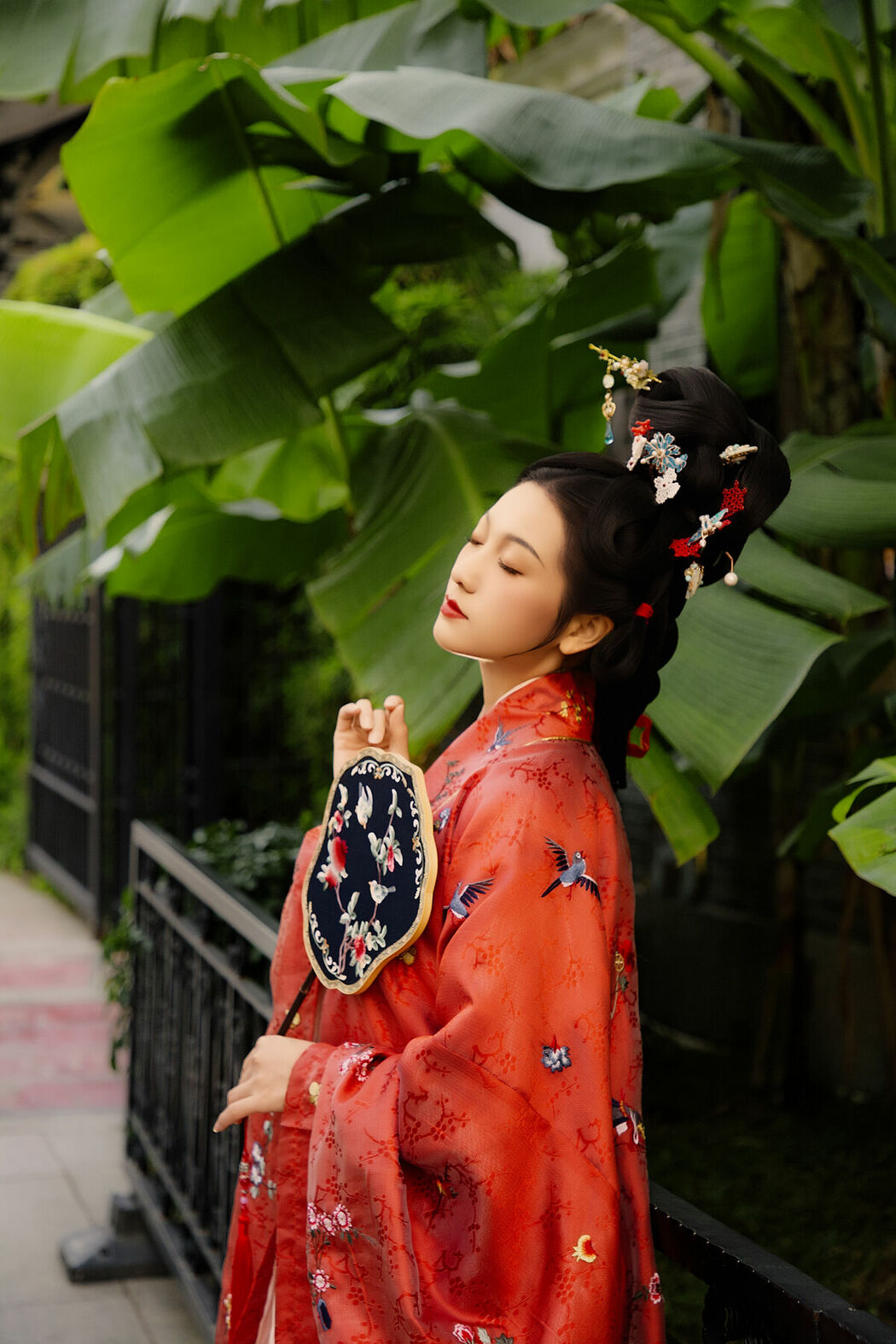 YiTuYu艺图语 Vol.9787 Li Xiao Xin (18P)