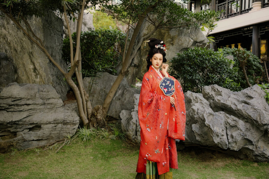YiTuYu艺图语 Vol.9787 Li Xiao Xin (18P)