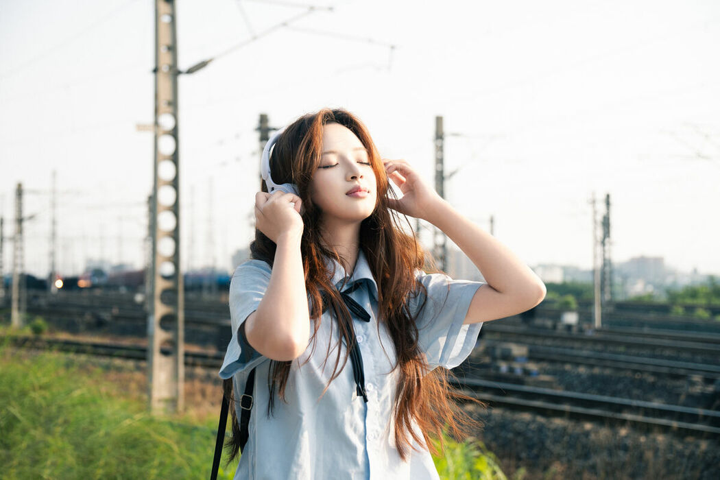 YiTuYu艺图语 Vol.9790 Xiao Yu (19P)