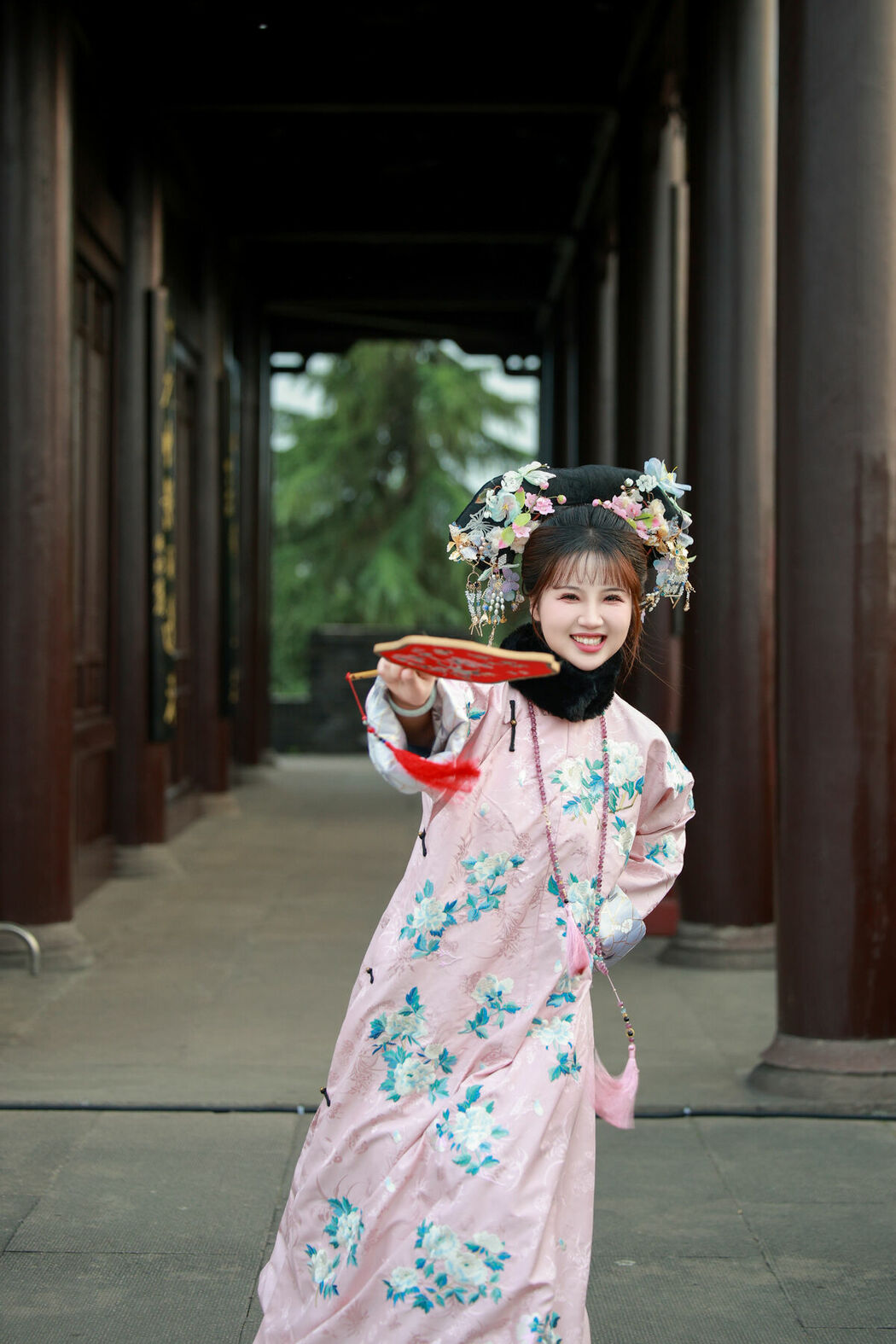 YiTuYu艺图语 Vol.9792 He He Zi (14P)