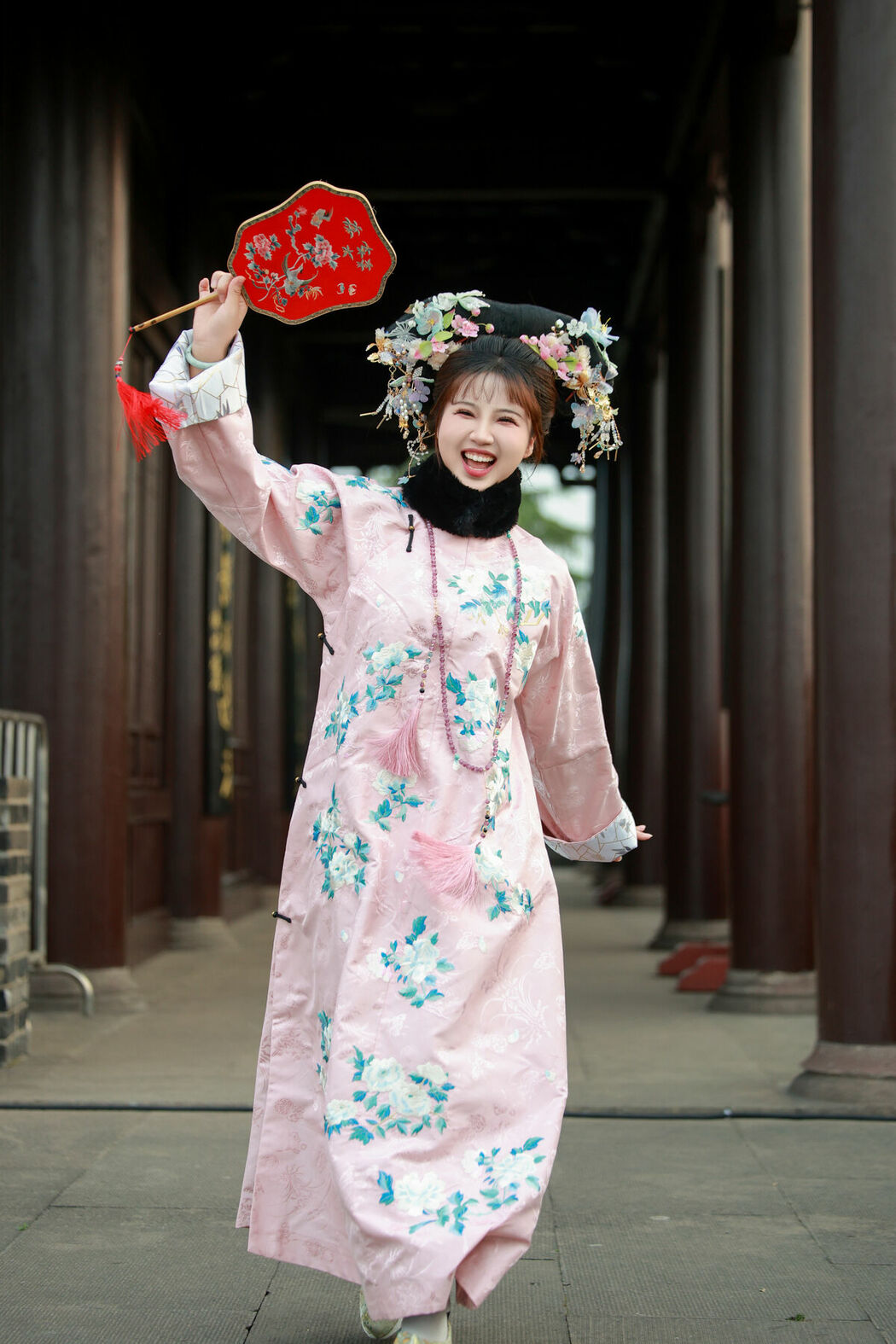 YiTuYu艺图语 Vol.9792 He He Zi (14P)