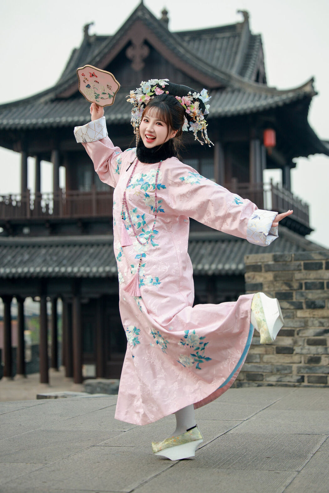 YiTuYu艺图语 Vol.9792 He He Zi (14P)