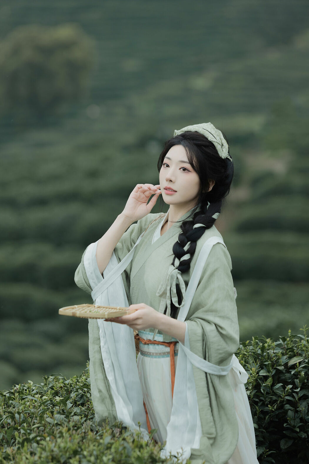 YiTuYu艺图语 Vol.9791 Shi Nan Yuan Bu Shi Zhou (82P)