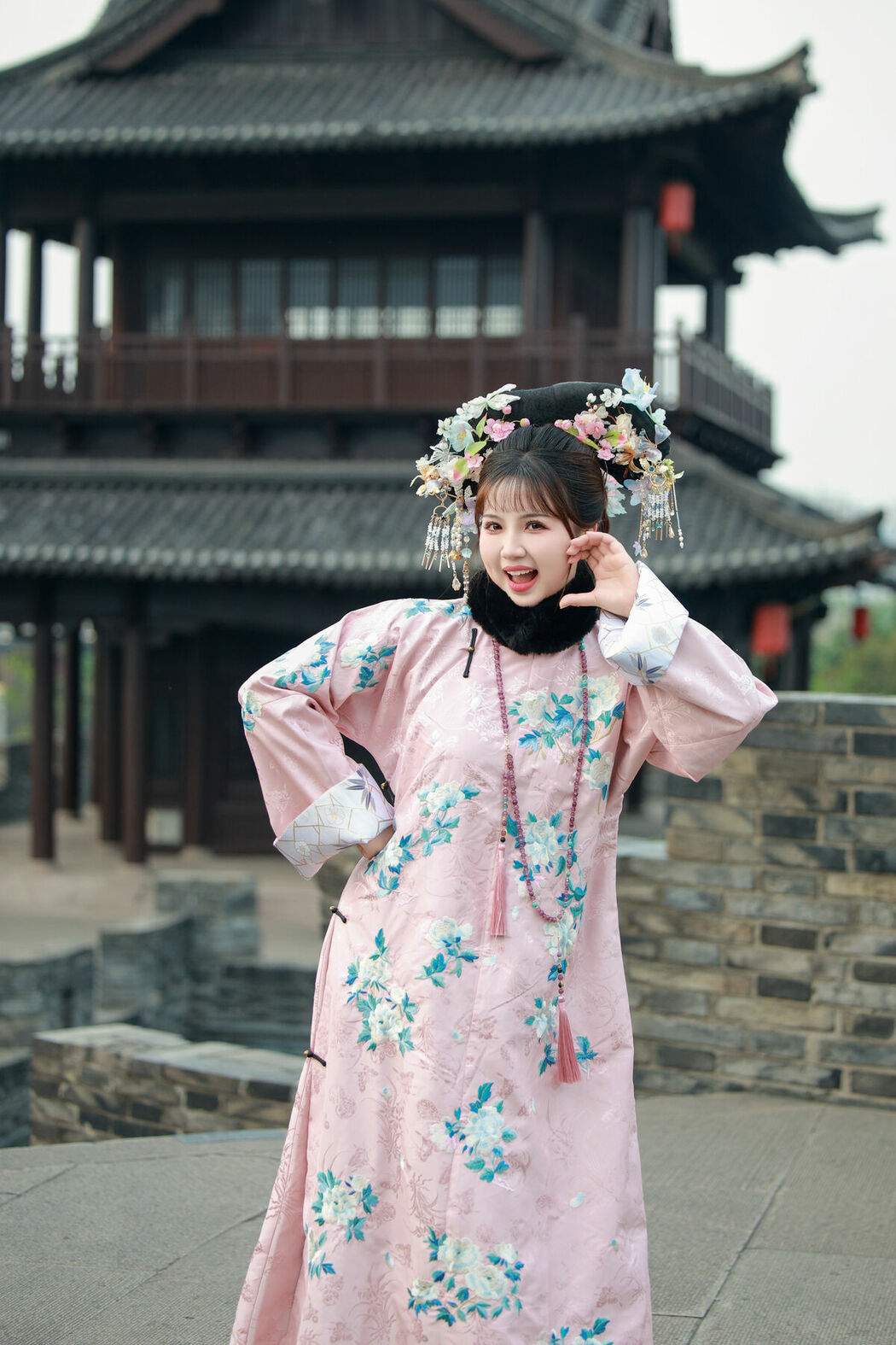YiTuYu艺图语 Vol.9792 He He Zi (14P)
