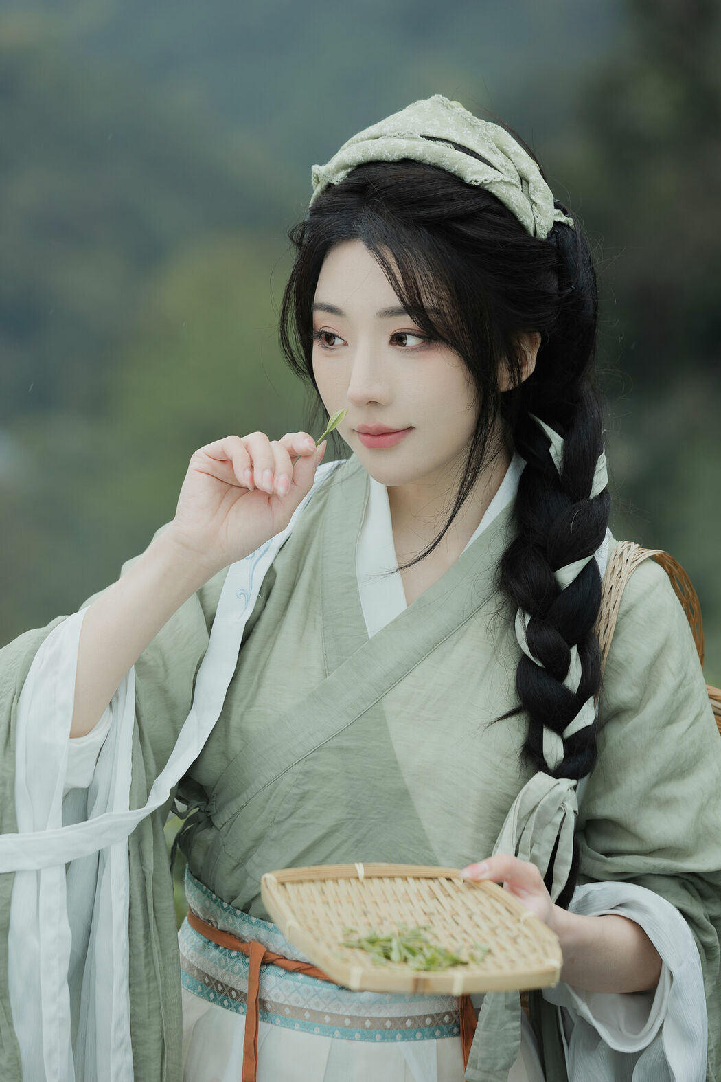 YiTuYu艺图语 Vol.9791 Shi Nan Yuan Bu Shi Zhou (82P)