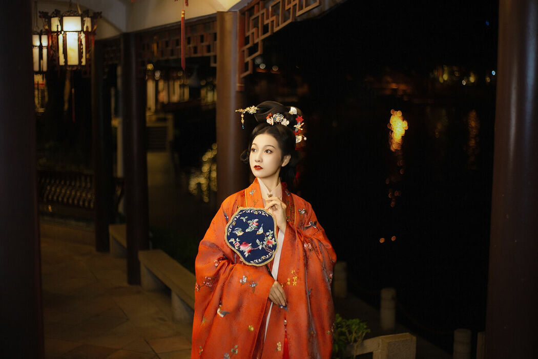 YiTuYu艺图语 Vol.9798 Li Xiao Xin (23P)