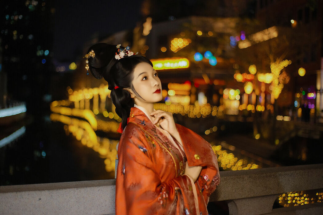 YiTuYu艺图语 Vol.9798 Li Xiao Xin (23P)