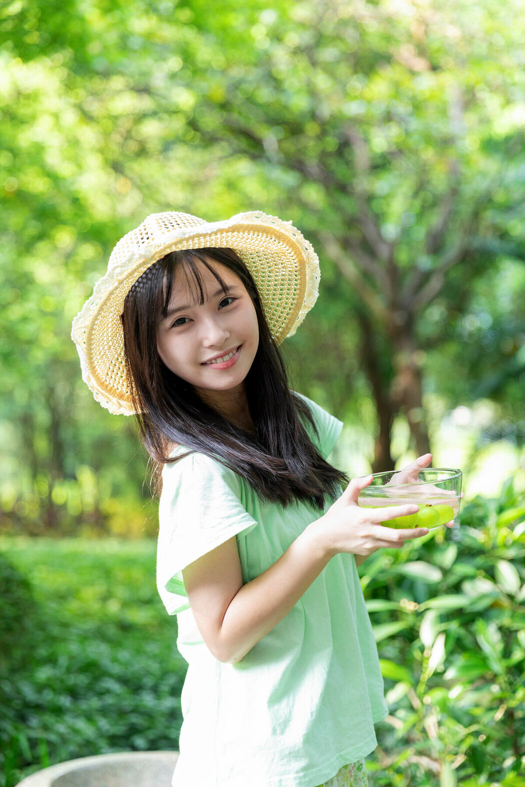 YiTuYu艺图语 Vol.9794 Xiao Xin Da Ke Shui ZZ (17P)