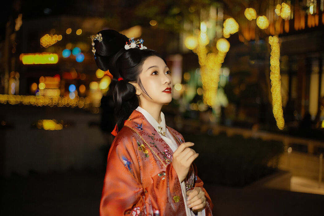 YiTuYu艺图语 Vol.9798 Li Xiao Xin (23P)