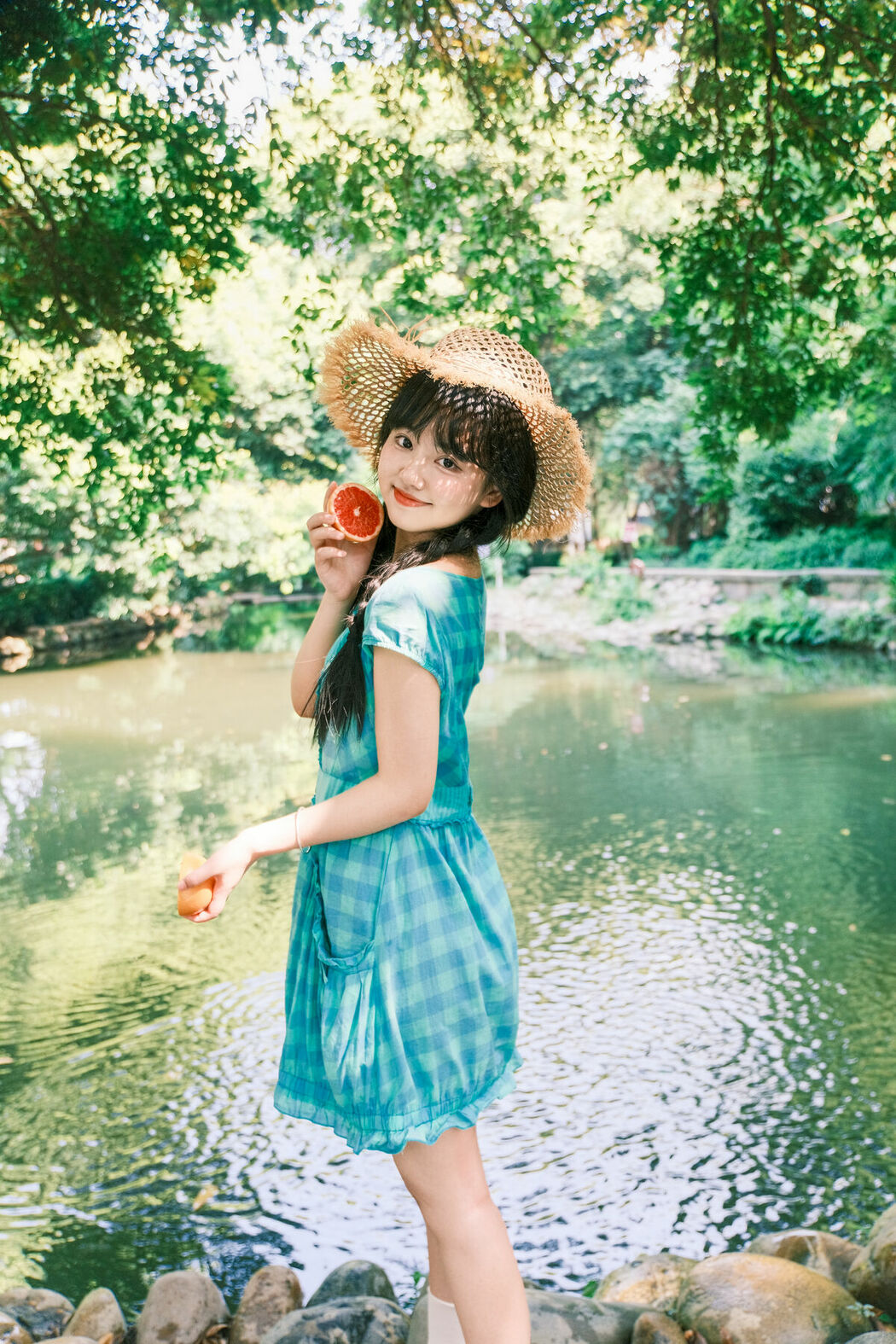 YiTuYu艺图语 Vol.9800 Xiao Li Hua Er (22P)