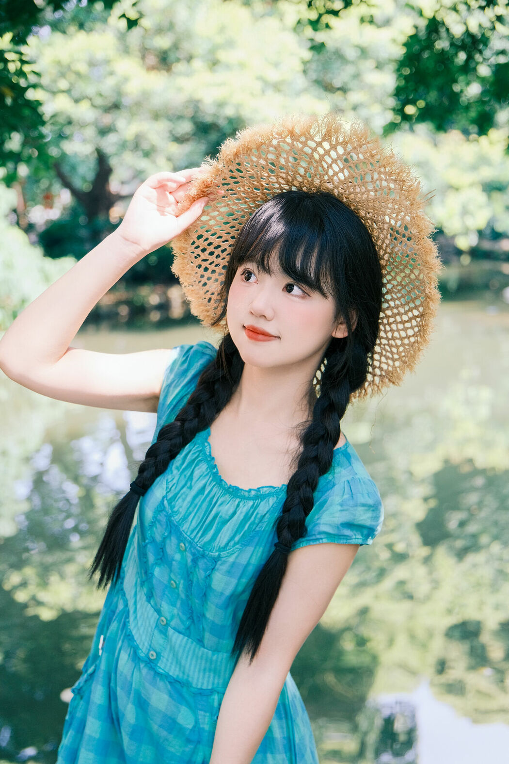 YiTuYu艺图语 Vol.9800 Xiao Li Hua Er (22P)