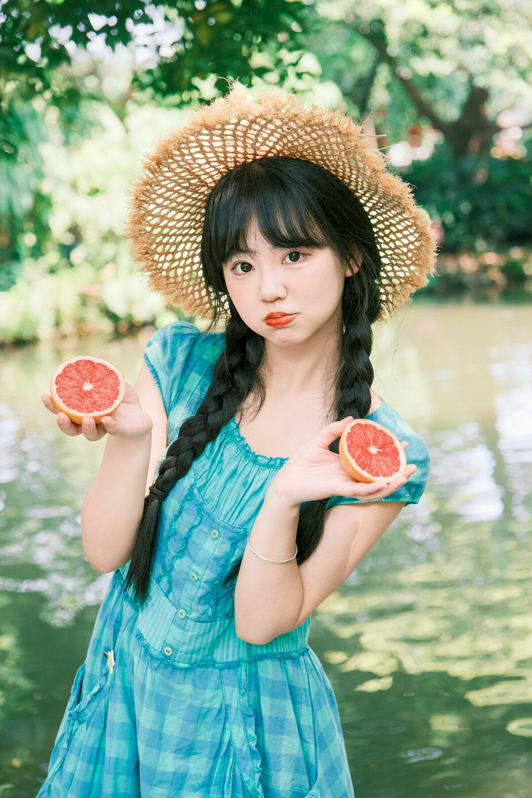YiTuYu艺图语 Vol.9800 Xiao Li Hua Er (22P)