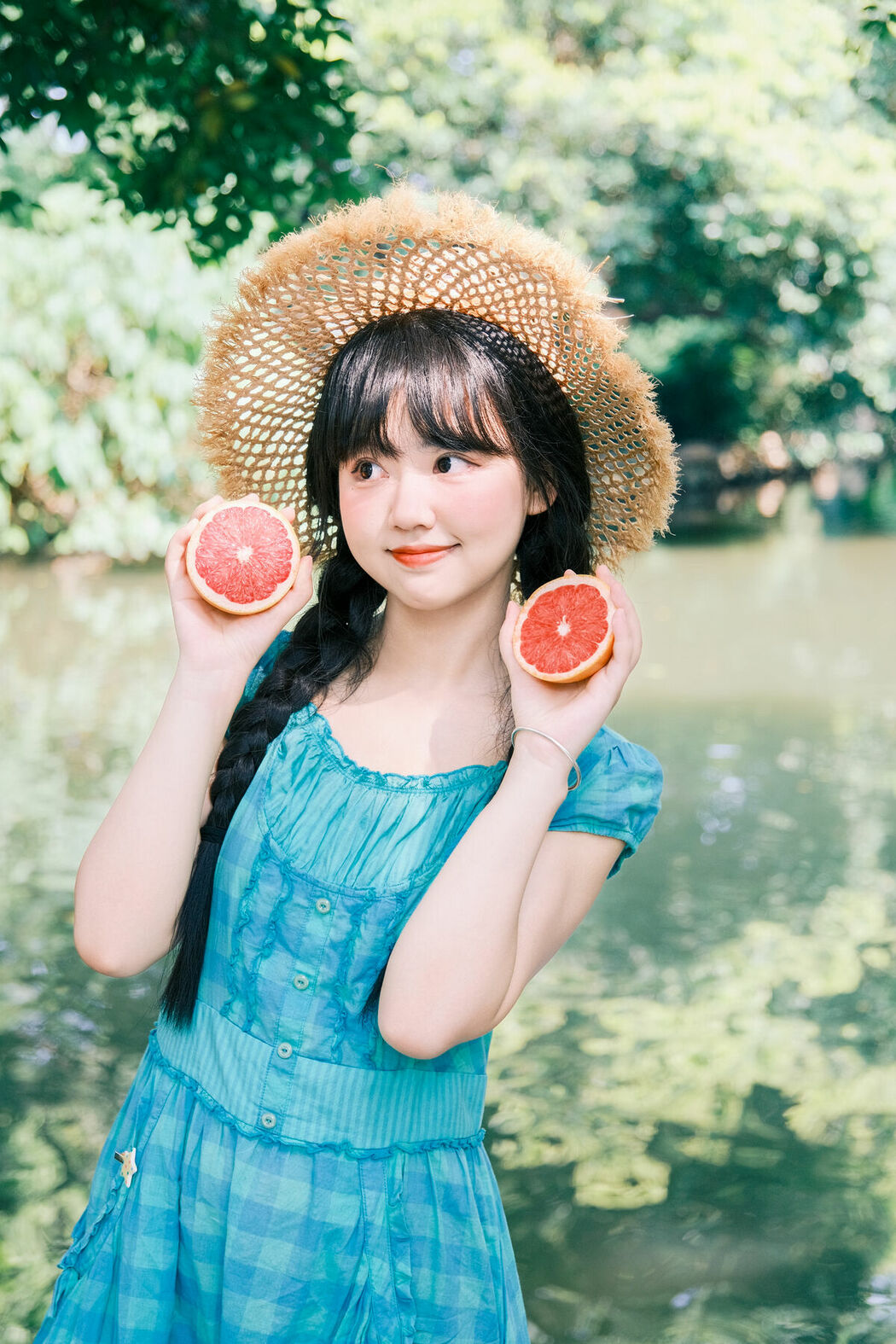 YiTuYu艺图语 Vol.9800 Xiao Li Hua Er (22P)