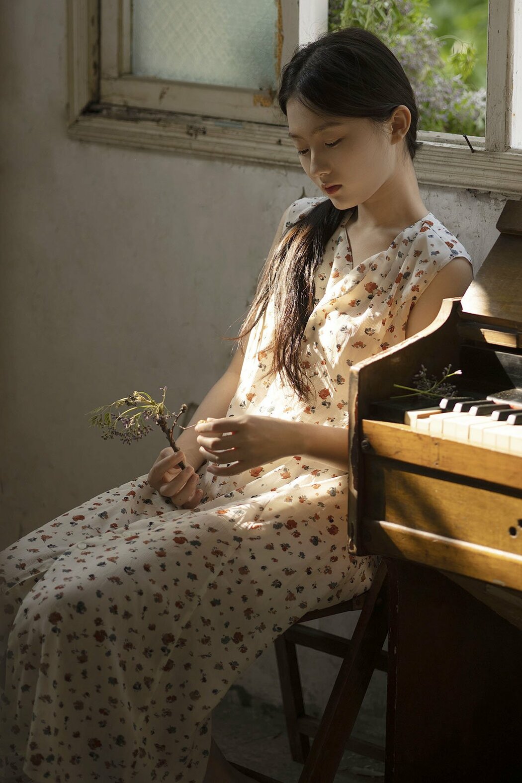 YiTuYu艺图语 Vol.9802 Qiao (21P) Cover Photo