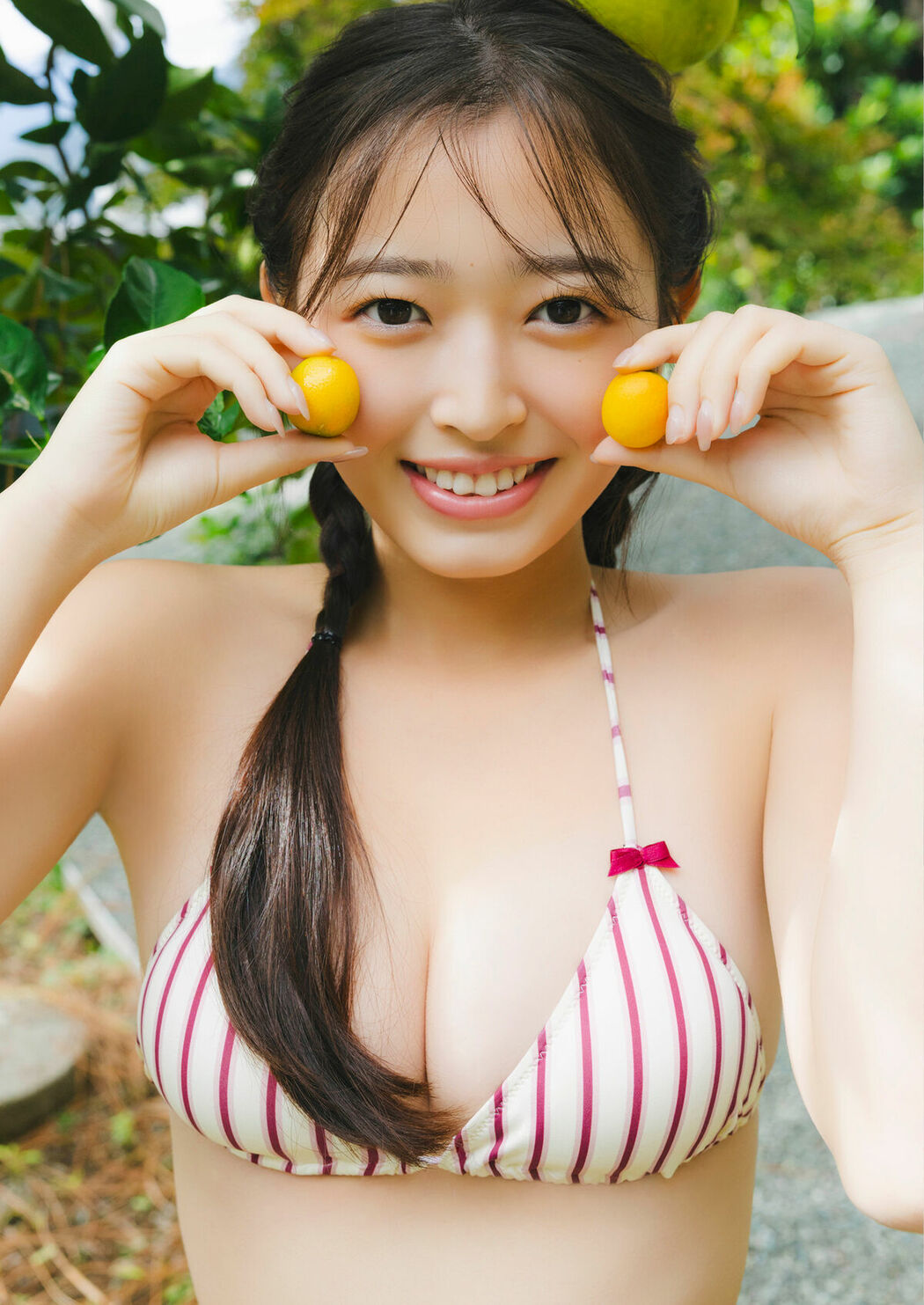 JP Kuroe Koharu 黒江こはる – 写真集 キラキラ輝く瞳 (57P)